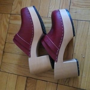 Swedish Hasbeens cherry red clogs size 36